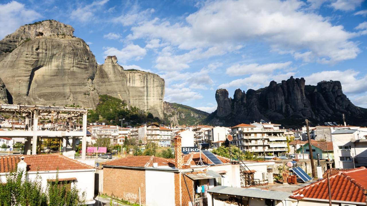 Andromachis Moneto Residence Under Meteora Kalambaka Exterior photo